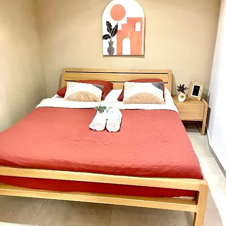 Spacious Loft, Duplex, Old Town, 3 Bedrooms - Easy Check-In Nice Exterior photo