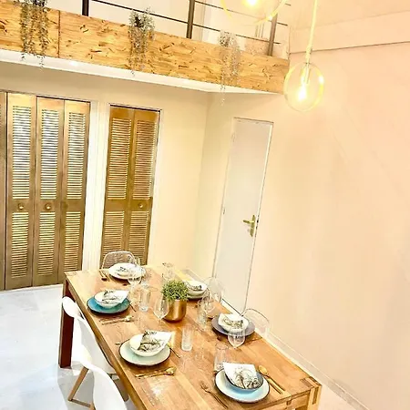 Spacious Loft, Duplex, Old Town, 3 Bedrooms - Easy Check-In Nice Exterior photo